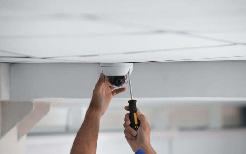 Proteger el hogar con cámaras de seguridad: la tendencia que domina en Panamá